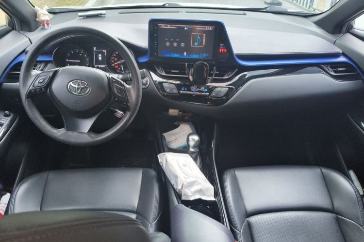 Used Toyota C-HR 2020 2.0L Leading Edition Center Console