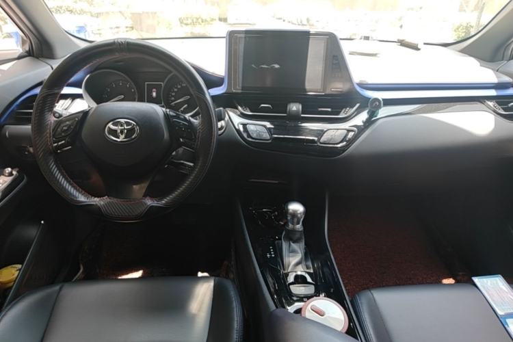 Used Toyota C-HR 2020 2.0L Leading Edition Center Console
