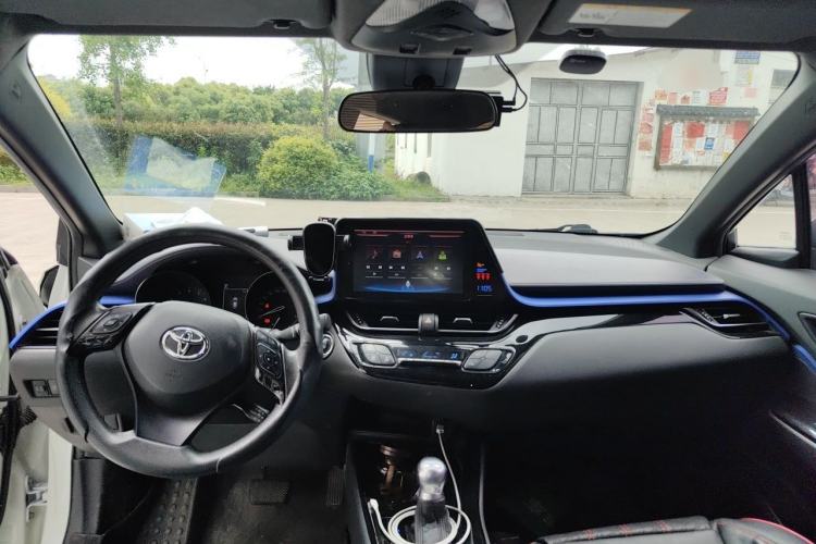 Used Toyota C-HR 2020 2.0L Leading Edition Center Console