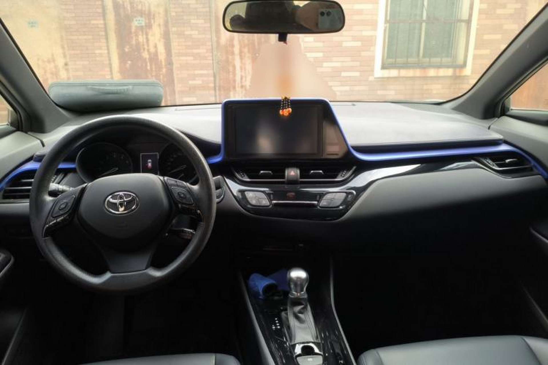 Used Toyota C-HR 2020 2.0L Leading Edition Center Console