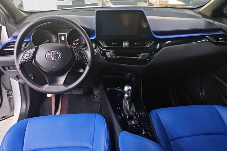 Used Toyota C-HR 2020 2.0L Leading Edition Center Console