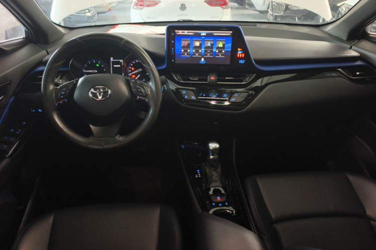 Used Toyota C-HR 2020 2.0L Leading Edition Center Console