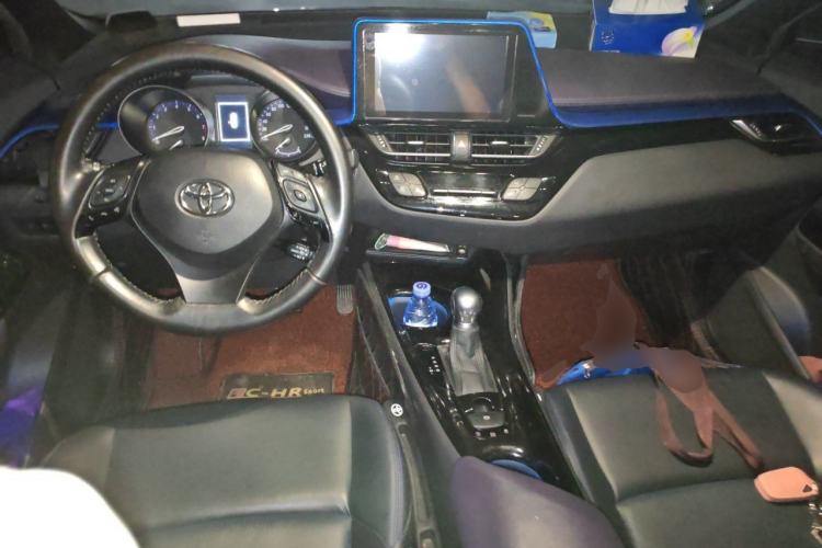 Used Toyota C-HR 2020 2.0L Leading Edition Center Console