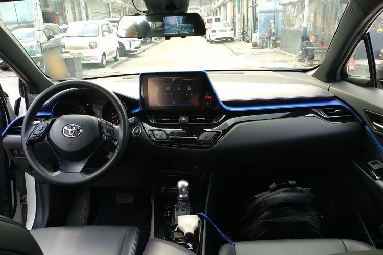 Used Toyota C-HR 2020 2.0L Leading Edition Center Console