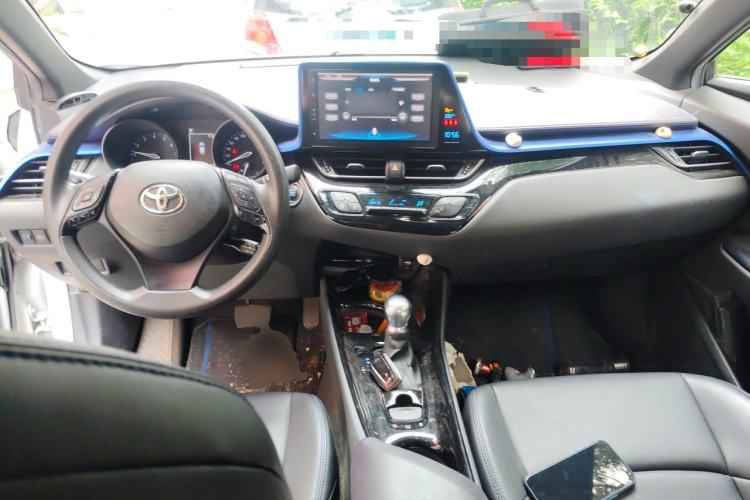 Used Toyota C-HR 2020 2.0L Leading Edition Center Console