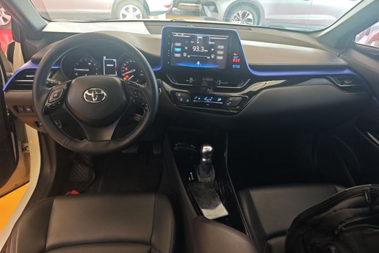 Used Toyota C-HR 2020 2.0L Leading Edition Center Console