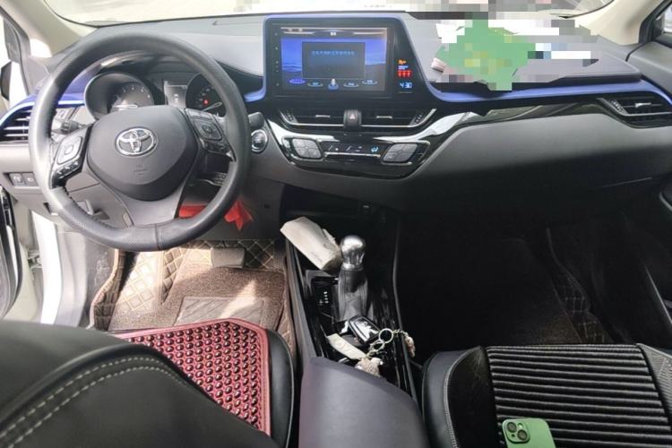 Used Toyota C-HR 2020 2.0L Leading Edition Center Console