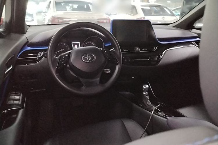 Used Toyota C-HR 2020 2.0L Leading Edition Center Console