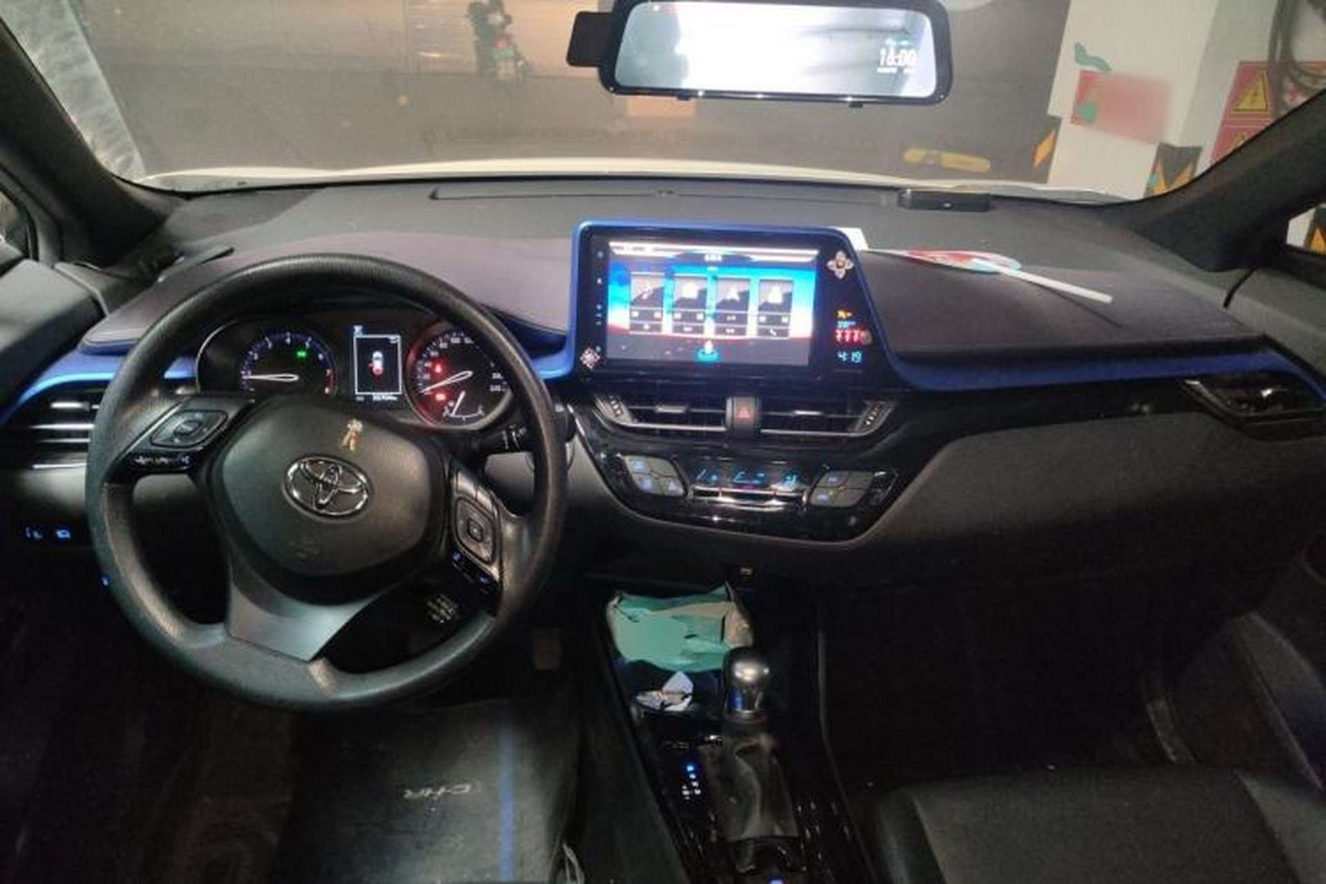 Used Toyota C-HR 2020 2.0L Leading Edition Center Console