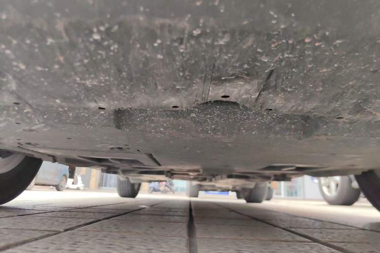 Used Toyota C-HR 2020 2.0L Leading Edition Chassis Front