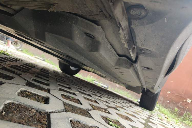 Used Toyota C-HR 2020 2.0L Leading Edition Chassis Front Left