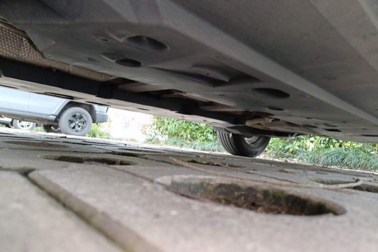 Used Toyota C-HR 2020 2.0L Leading Edition Chassis Front Left