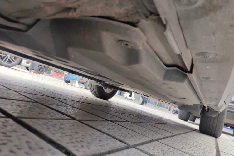 Used Toyota C-HR 2020 2.0L Leading Edition Chassis Front Left