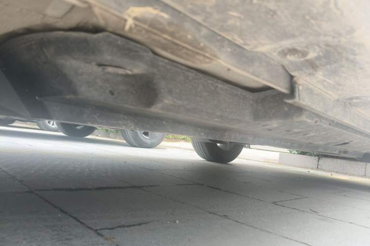 Used Toyota C-HR 2020 2.0L Leading Edition Chassis Front Left
