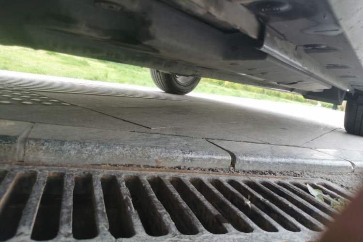 Used Toyota C-HR 2020 2.0L Leading Edition Chassis Front Left