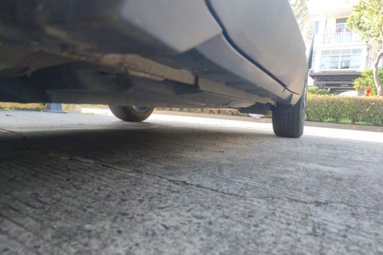 Used Toyota C-HR 2020 2.0L Leading Edition Chassis Front Left
