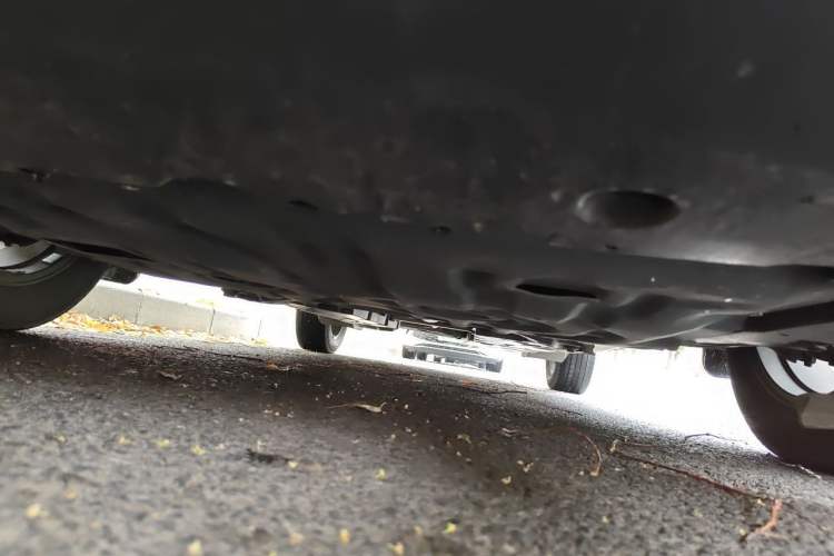 Used Toyota C-HR 2020 2.0L Comfort Edition Chassis Front