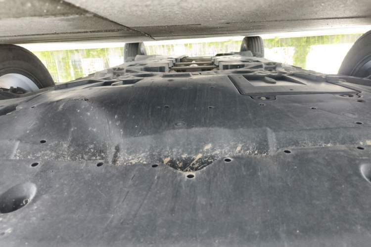 Used Toyota C-HR 2020 2.0L Leading Edition Chassis Front