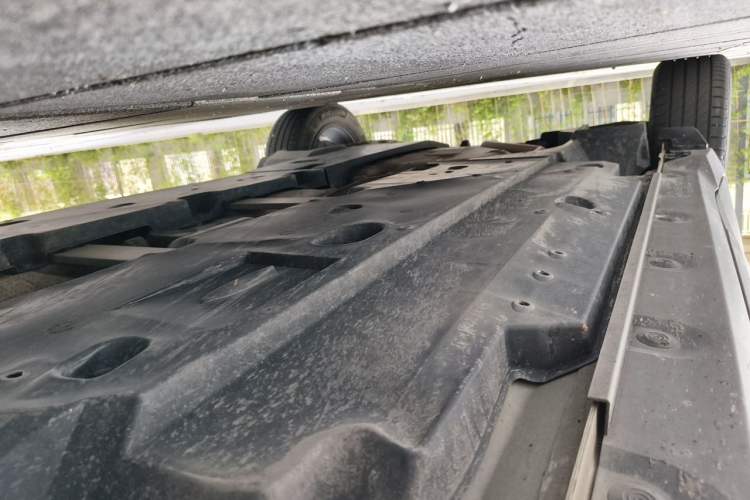 Used Toyota C-HR 2020 2.0L Leading Edition Chassis Front Right