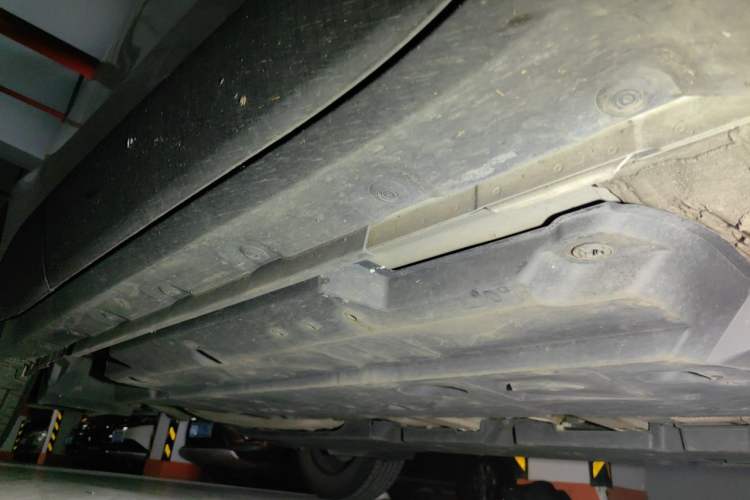 Used Toyota C-HR 2020 2.0L Leading Edition Chassis Front Right
