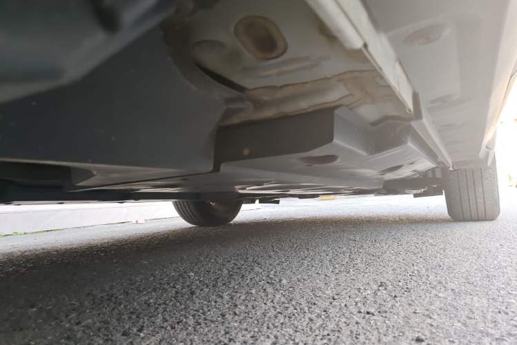 Used Toyota C-HR 2020 2.0L Comfort Edition Chassis Rear Right
