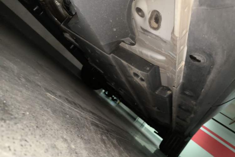 Used Toyota C-HR 2020 2.0L Leading Edition Chassis Rear Right