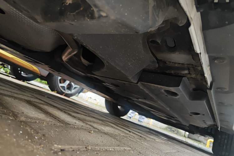 Used Toyota C-HR 2020 2.0L Luxury Edition Chassis Rear Right