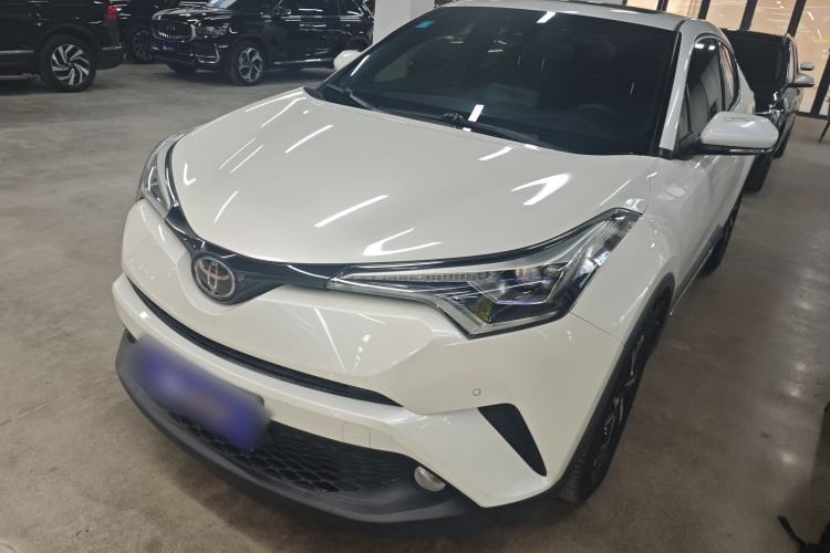 Used Toyota C-HR 2020 2.0L Luxury Edition Guazi used car, China used car export, Used car for sale, Used  cars, Cheapest cars for sale