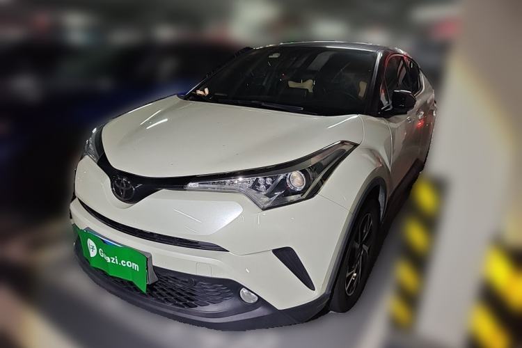 Used Toyota C-HR 2020 2.0L Leading Edition Guazi used car, China used car export, Used car for sale, Used  cars, Cheapest cars for sale