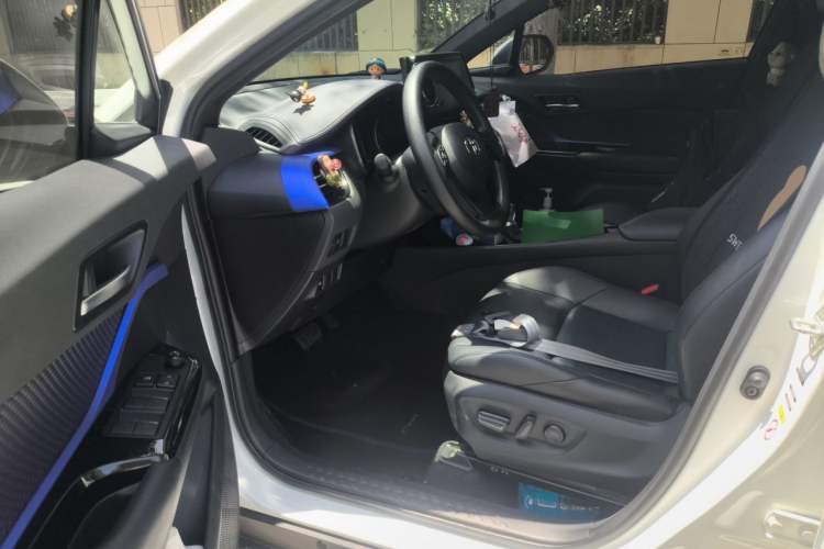 Used Toyota C-HR 2020 2.0L Leading Edition Driver Seat