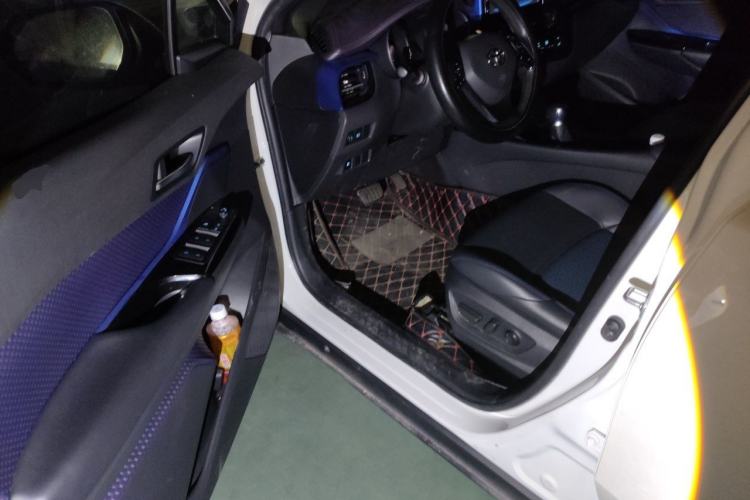Used Toyota C-HR 2020 2.0L Leading Edition Driver Seat