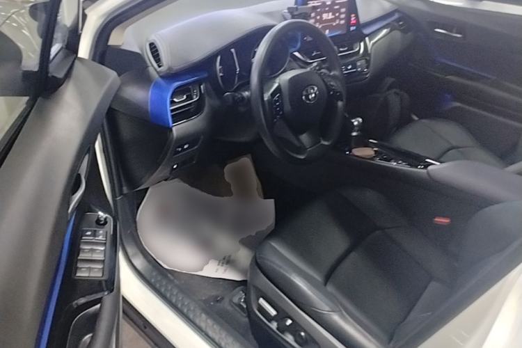 Used Toyota C-HR 2020 2.0L Leading Edition Driver Seat