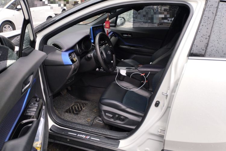 Used Toyota C-HR 2020 2.0L Leading Edition Driver Seat