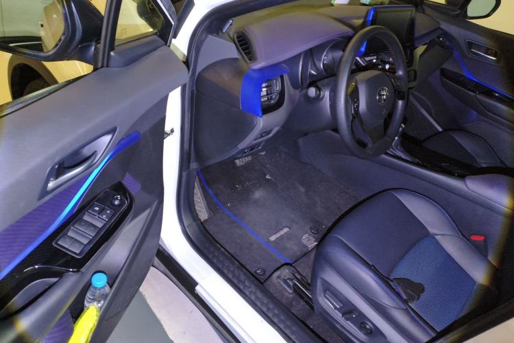 Used Toyota C-HR 2020 2.0L Leading Edition Driver Seat
