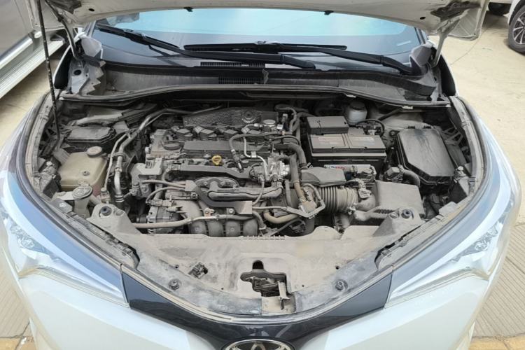 Used Toyota C-HR 2020 2.0L Leading Edition Engine Bay