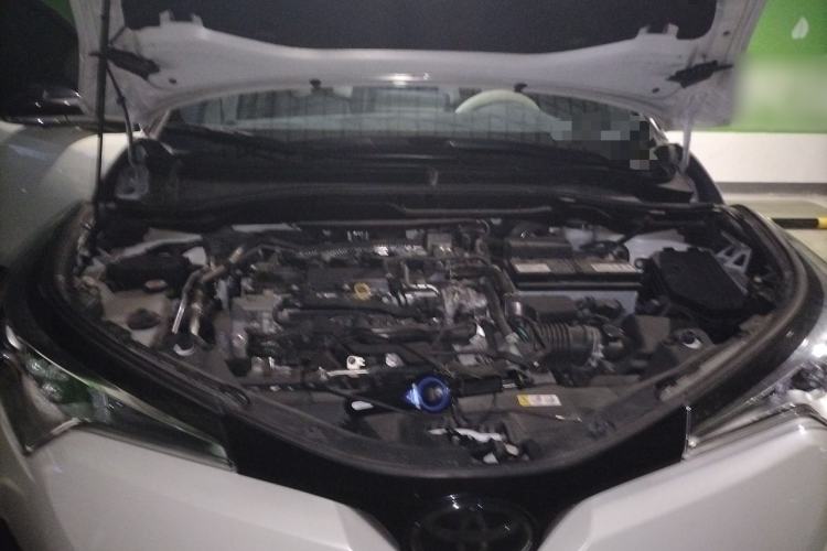 Used Toyota C-HR 2020 2.0L Leading Edition Engine Bay
