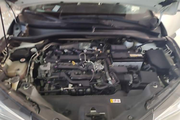 Used Toyota C-HR 2020 2.0L Leading Edition Engine Bay