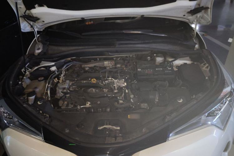 Used Toyota C-HR 2020 2.0L Leading Edition Engine Bay