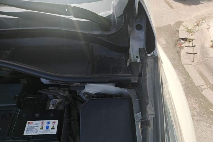 Used Toyota C-HR 2020 2.0L Leading Edition Engine Bay Left