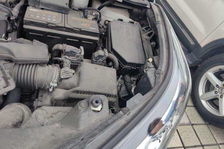 Used Toyota C-HR 2020 2.0L Leading Edition Engine Bay Left