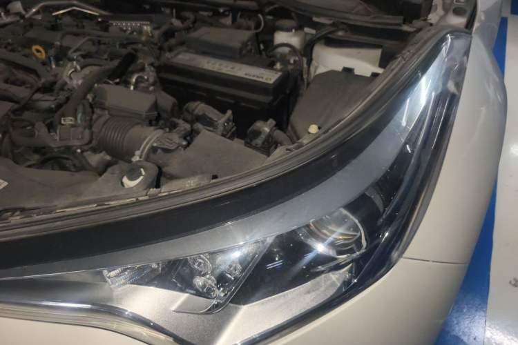 Used Toyota C-HR 2020 2.0L Leading Edition Engine Bay Left