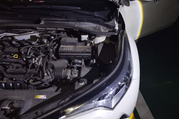 Used Toyota C-HR 2020 2.0L Leading Edition Engine Bay Left