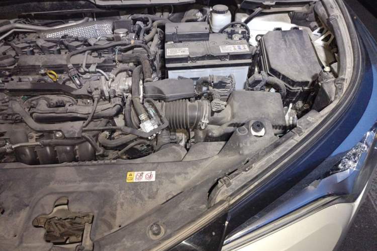 Used Toyota C-HR 2020 2.0L Comfort Edition Engine Bay Left