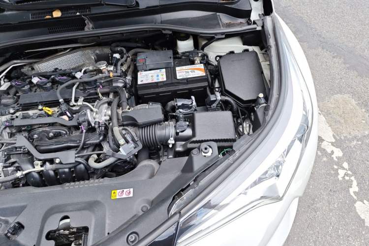 Used Toyota C-HR 2020 2.0L Leading Edition Engine Bay Left