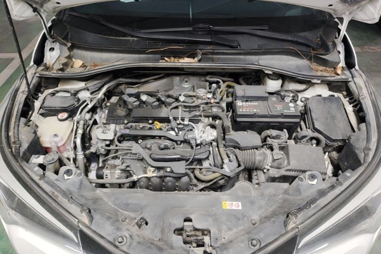 Used Toyota C-HR 2020 2.0L Luxury Edition Engine Bay