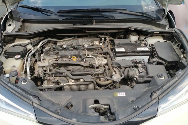 Used Toyota C-HR 2020 2.0L Leading Edition Engine Bay