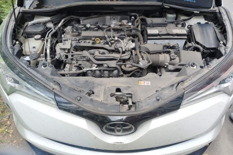 Used Toyota C-HR 2020 2.0L Leading Edition Engine Bay