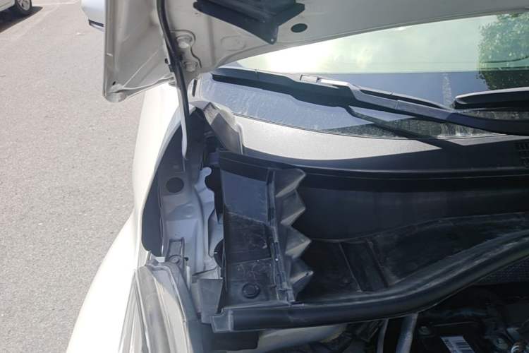 Used Toyota C-HR 2020 2.0L Leading Edition Engine Bay Right
