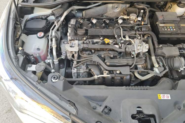 Used Toyota C-HR 2020 2.0L Comfort Edition Engine Bay Right