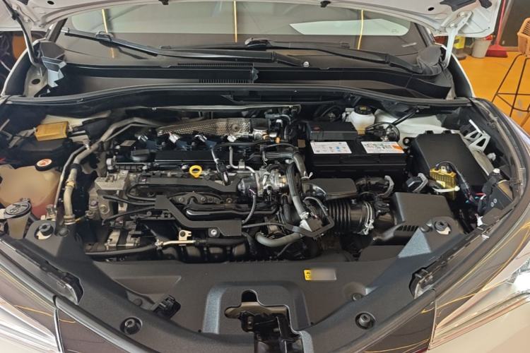 Used Toyota C-HR 2020 2.0L Leading Edition Engine Bay